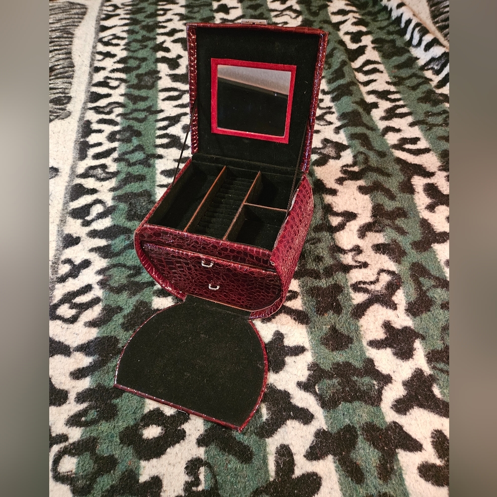 ==Travel jewelry case - Picture 2 of 14